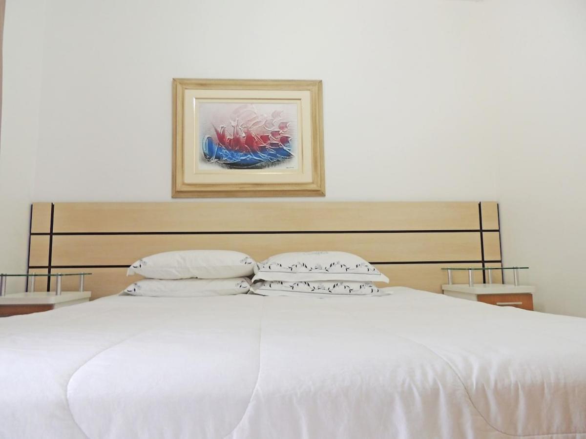 Azaléias Apartamento *